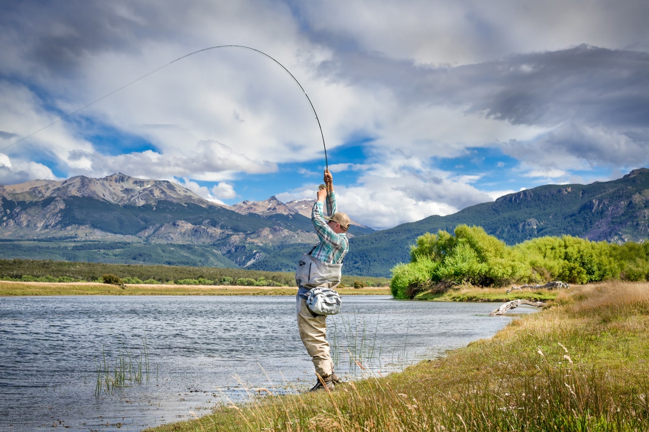 The Best Flies for Spring Fly Fishing near Bozeman, Montana - Bozeman  Fishing Outfitters